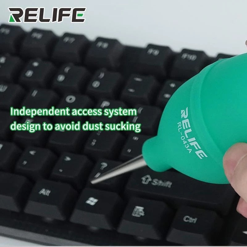 Dust cleaner used with a keyboard